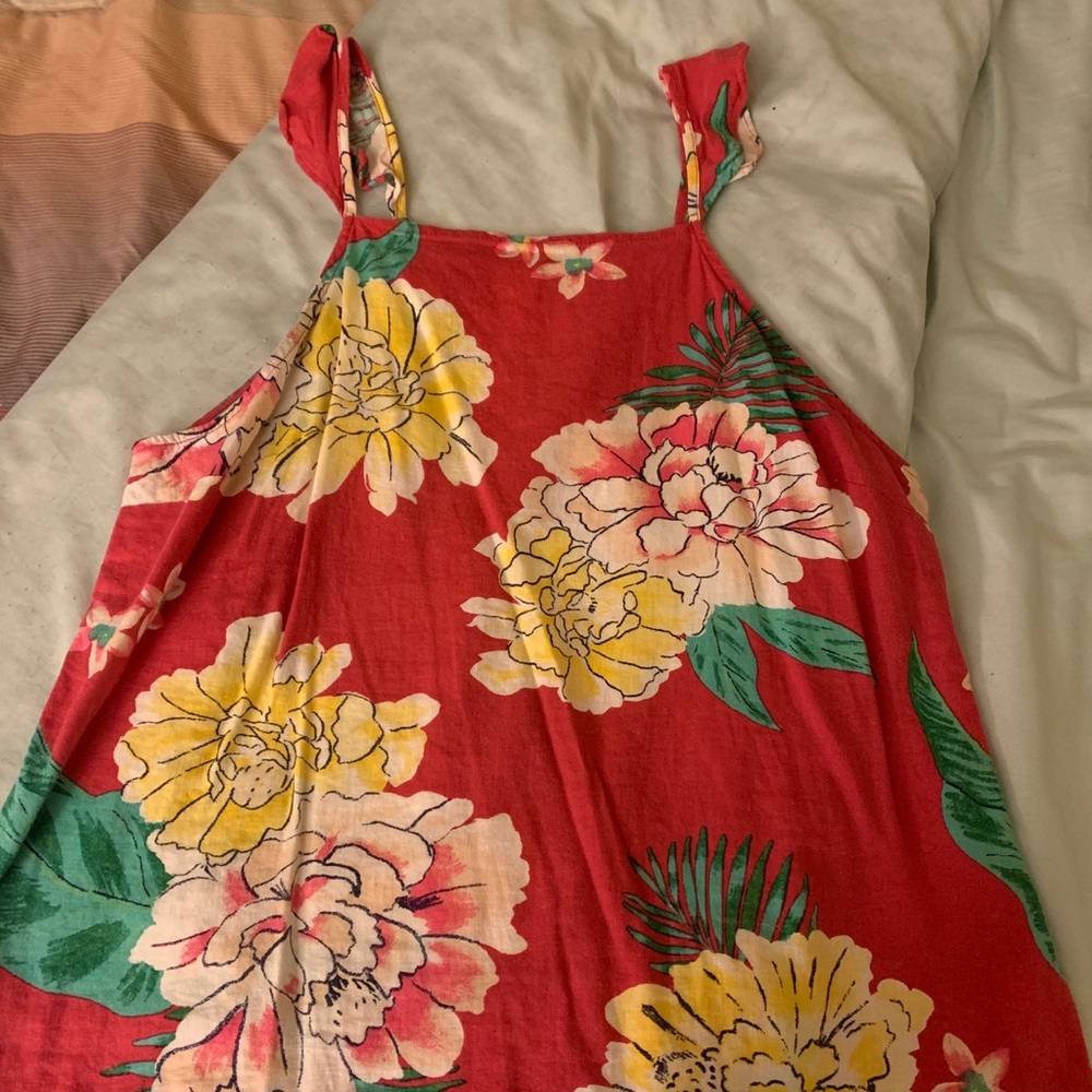 Sleeveless top